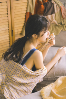 马嘉祺刘耀文顶弄宋亚轩里面